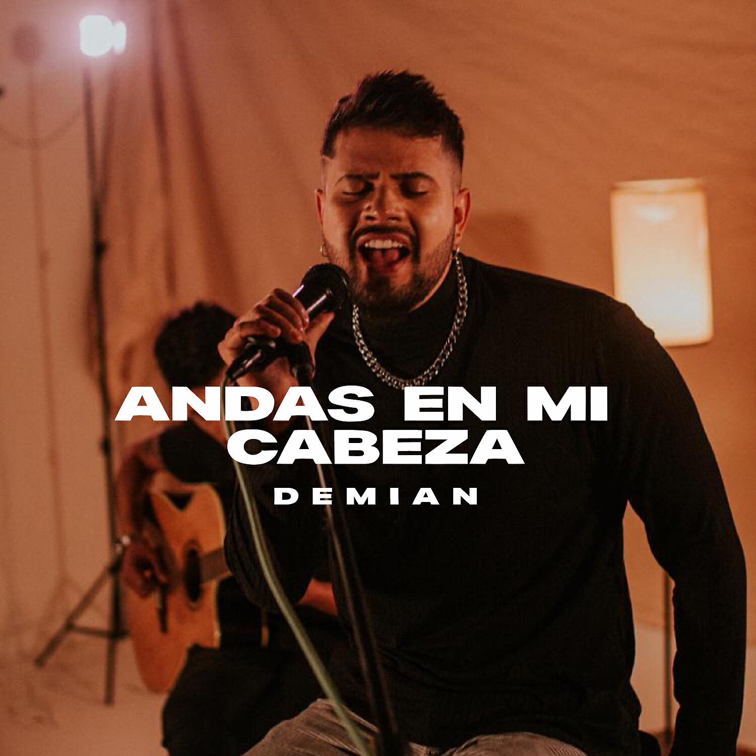 Скачать песню Demian - Andas En Mi Cabeza бесплатно в MP3 для Android и iOS