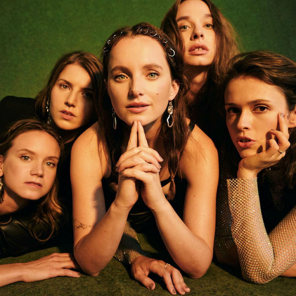 Релиз Ej sestro (My sister's crown CZ) [Bonus track]