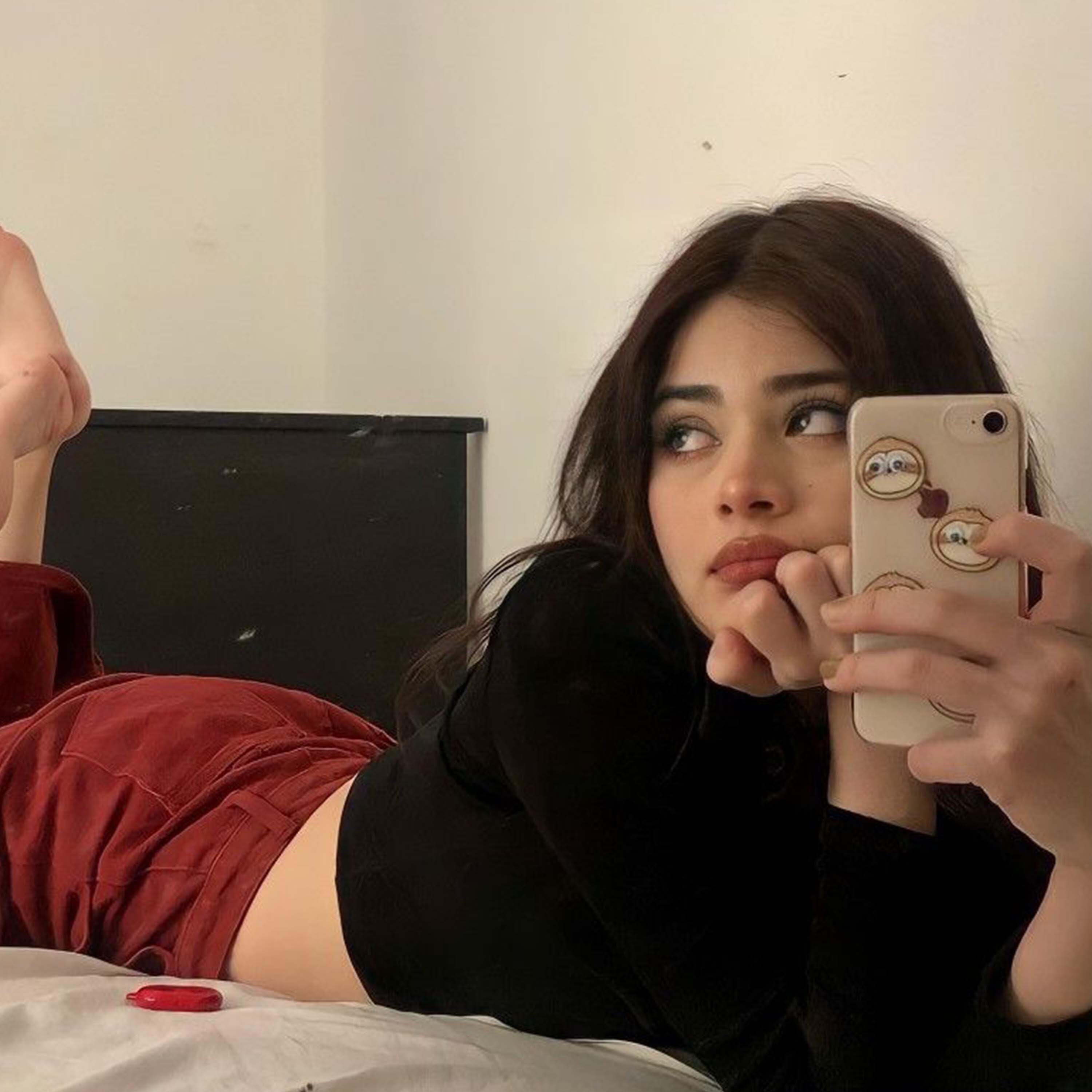 Релиз She Doesn't Mind