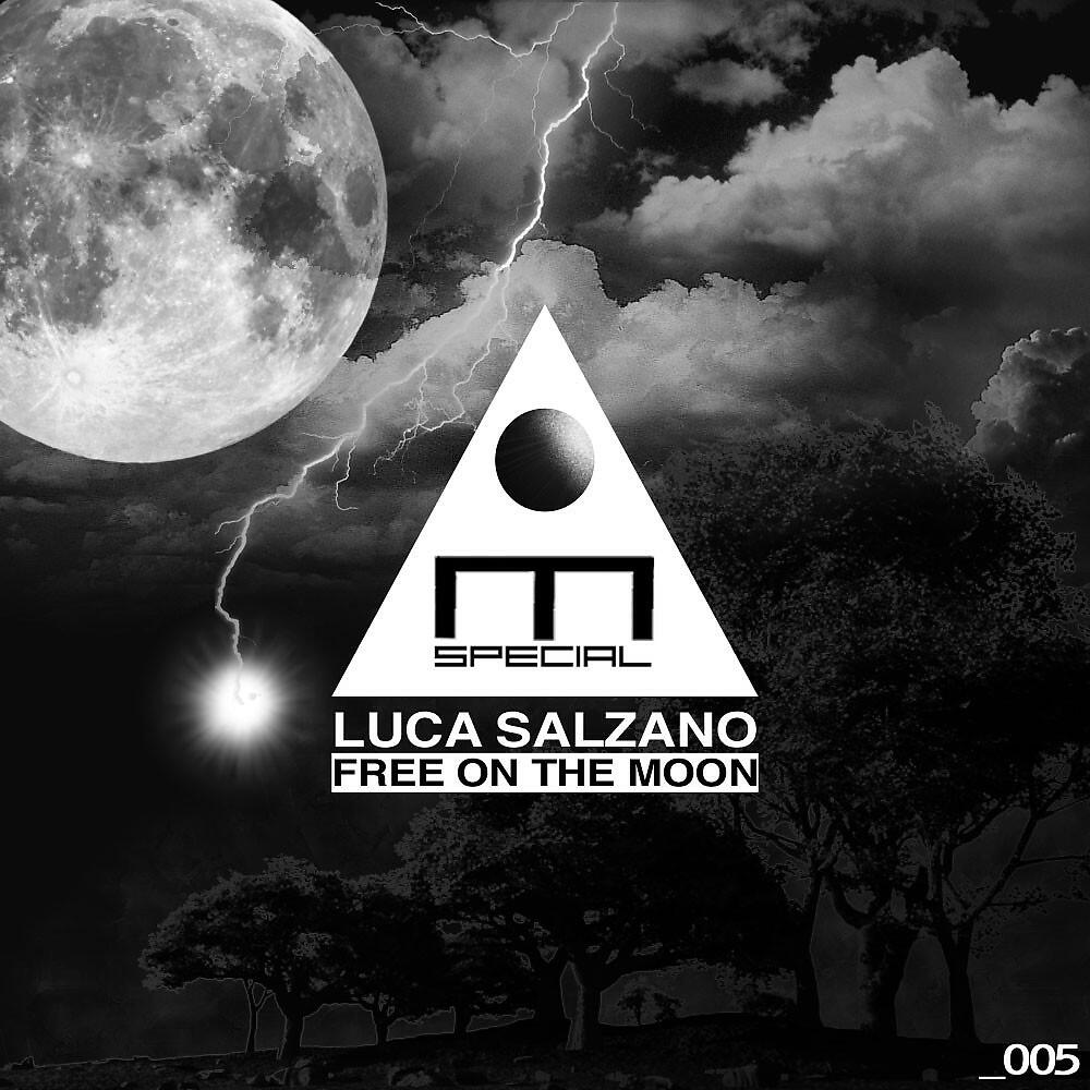 Релиз Free On the Moon