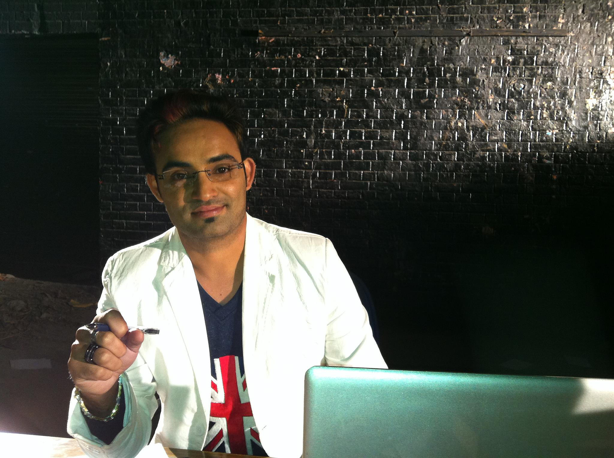Resham Anmol