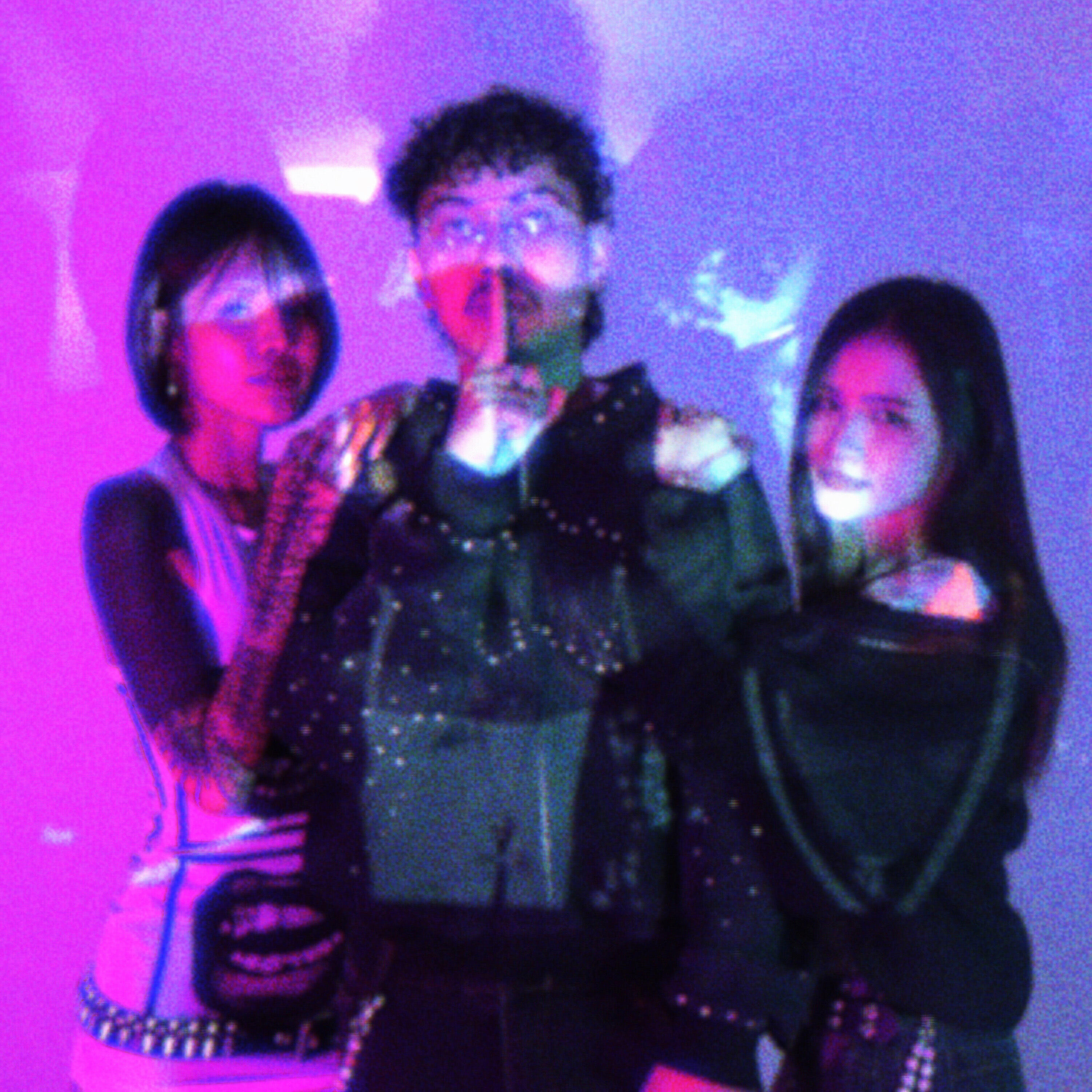Релиз กระจกวิเศษ (Magic Mirror)