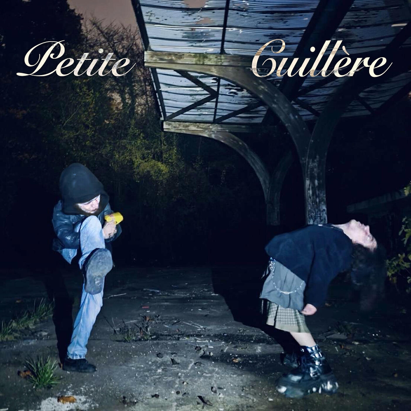 Релиз Petite Cuillère