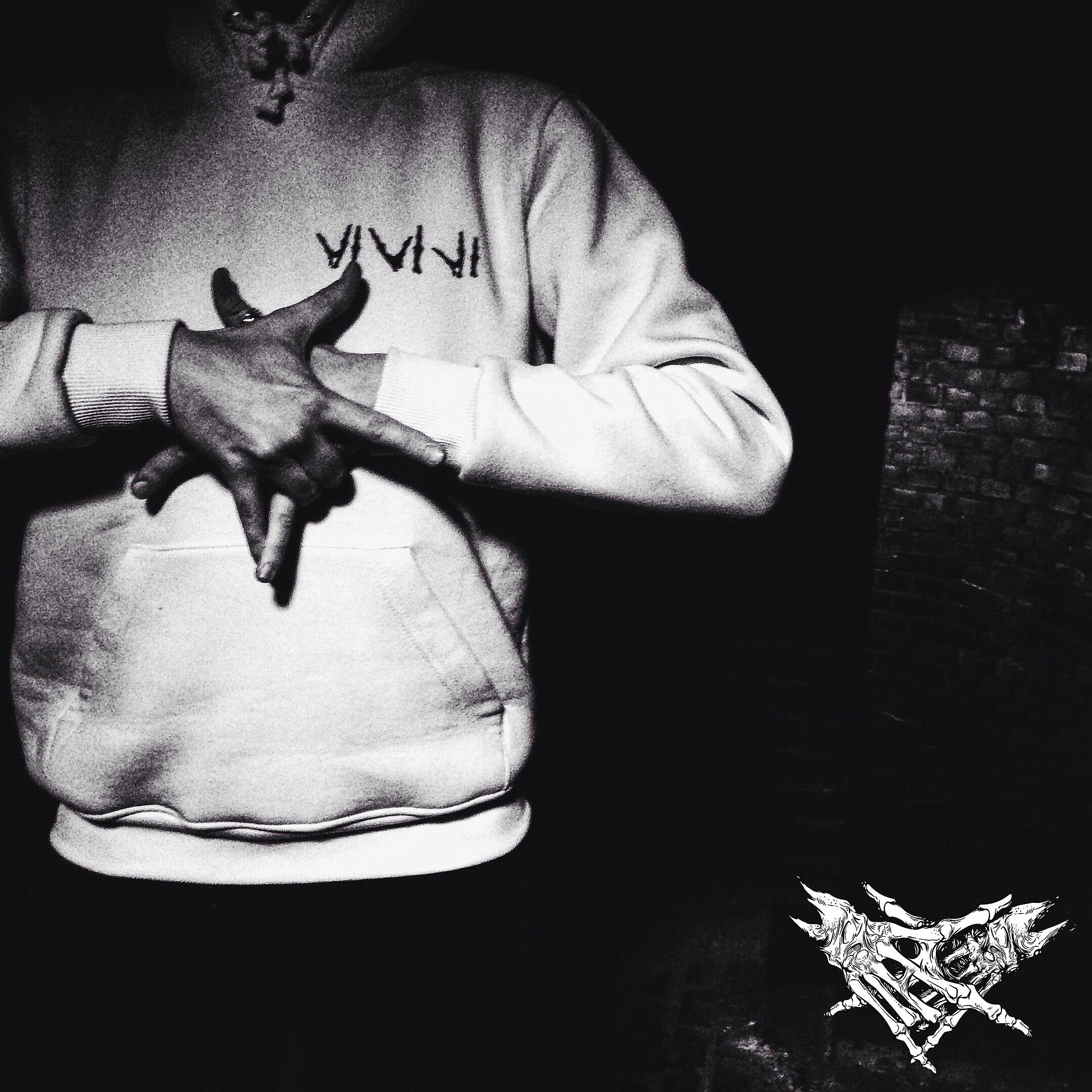 Релиз Frozen Graves