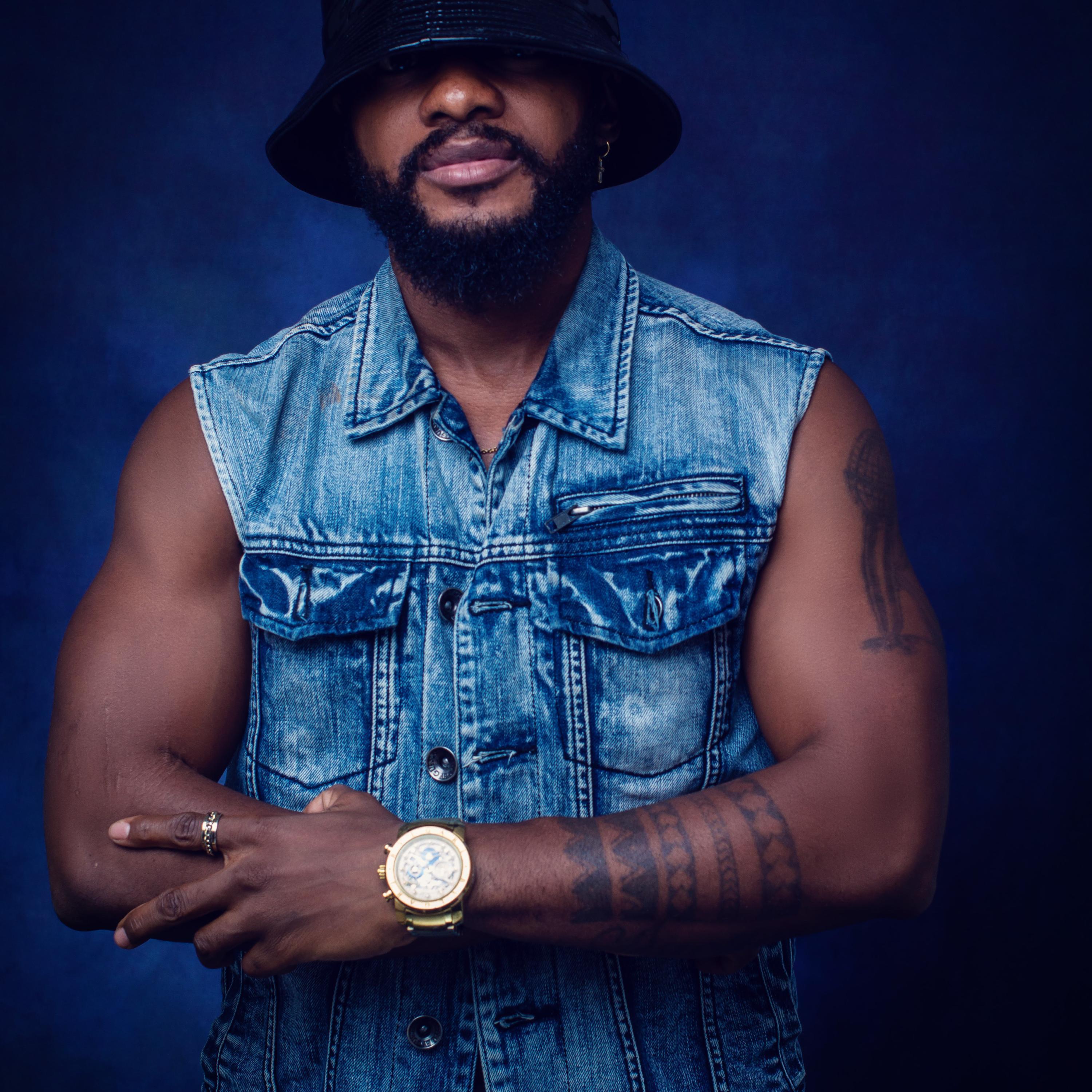 Релиз Donne moi