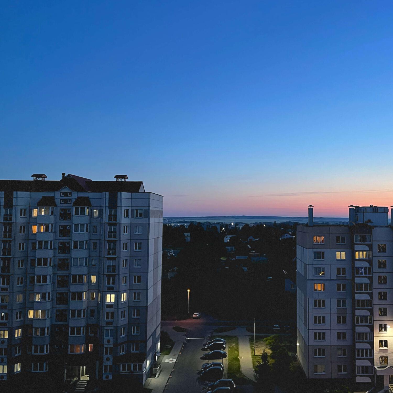 Релиз Дама