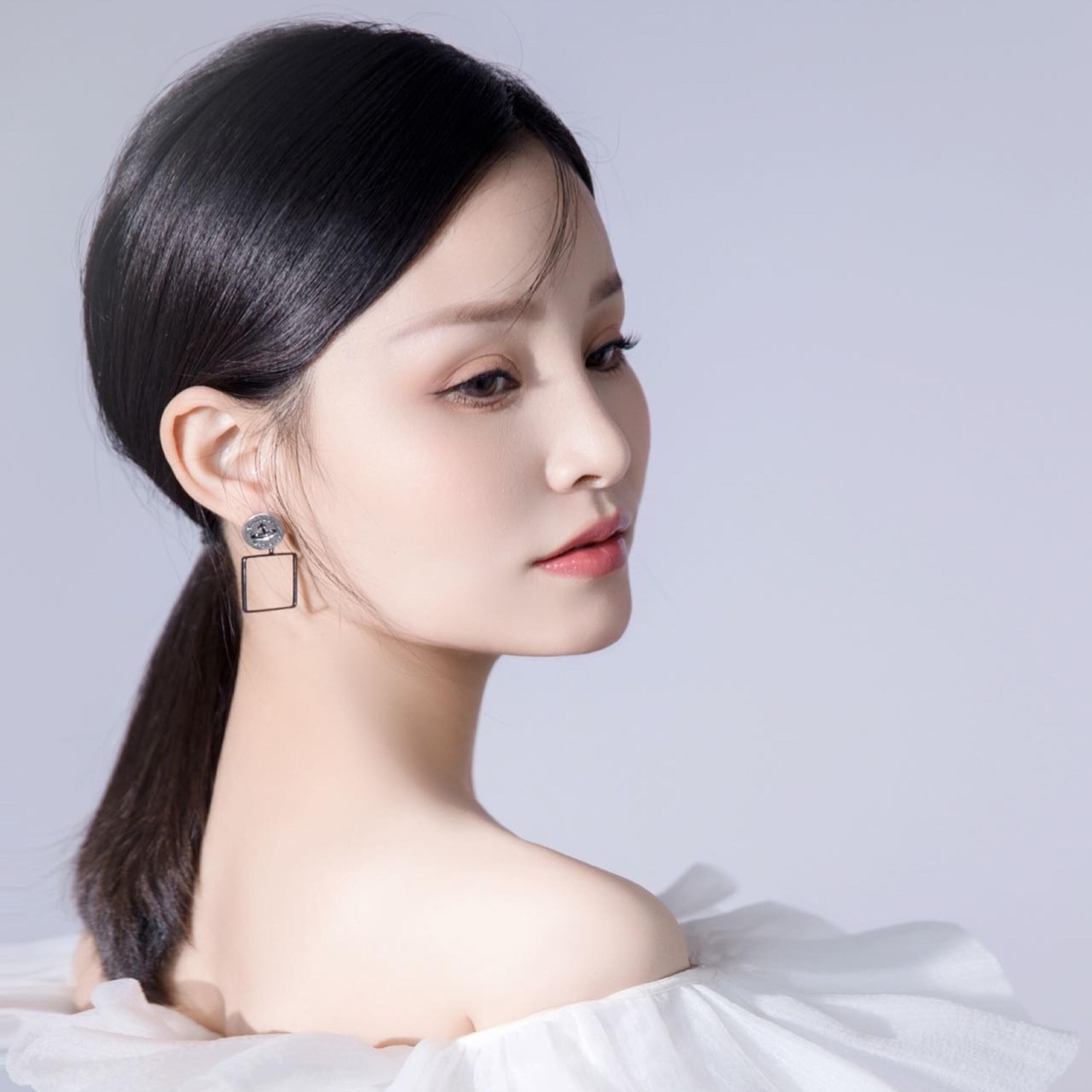 Релиз 有一双眼睛