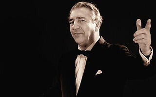 Annunzio Paolo Mantovani
