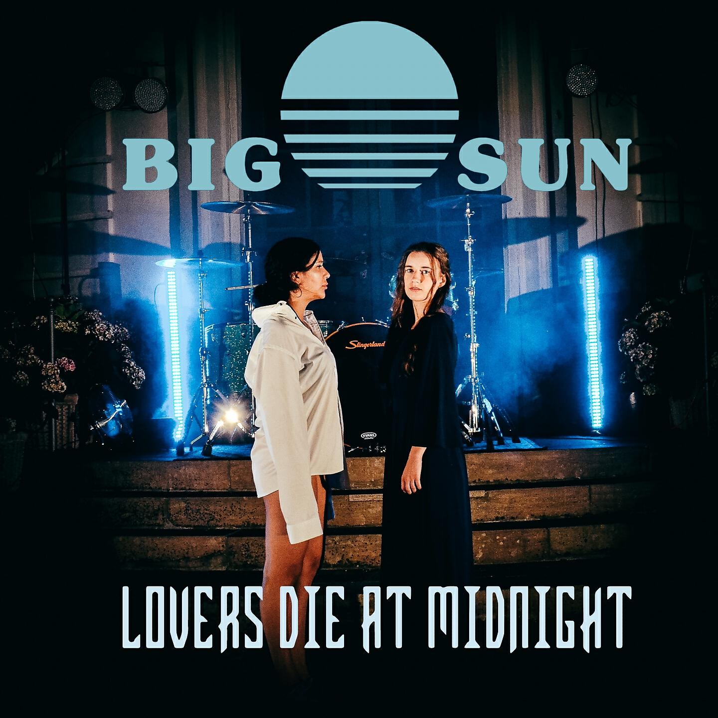 Релиз Lovers Die At Midnight