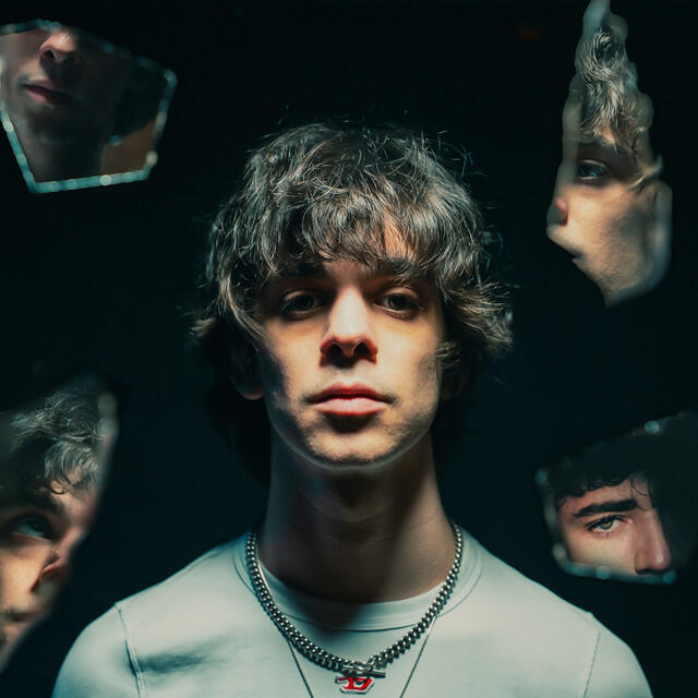 Релиз glass house (feat. Braden Bales)