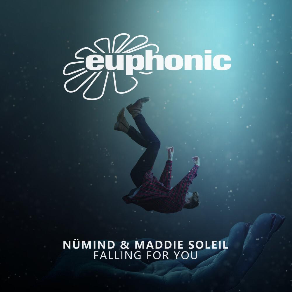 Релиз Falling for You