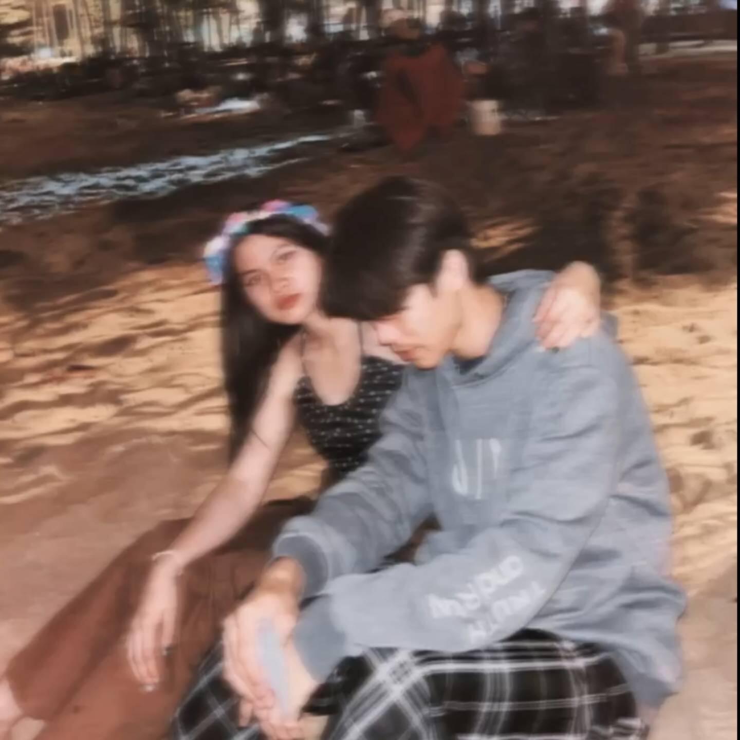 Релиз แกล้งไม่รู้สึก
