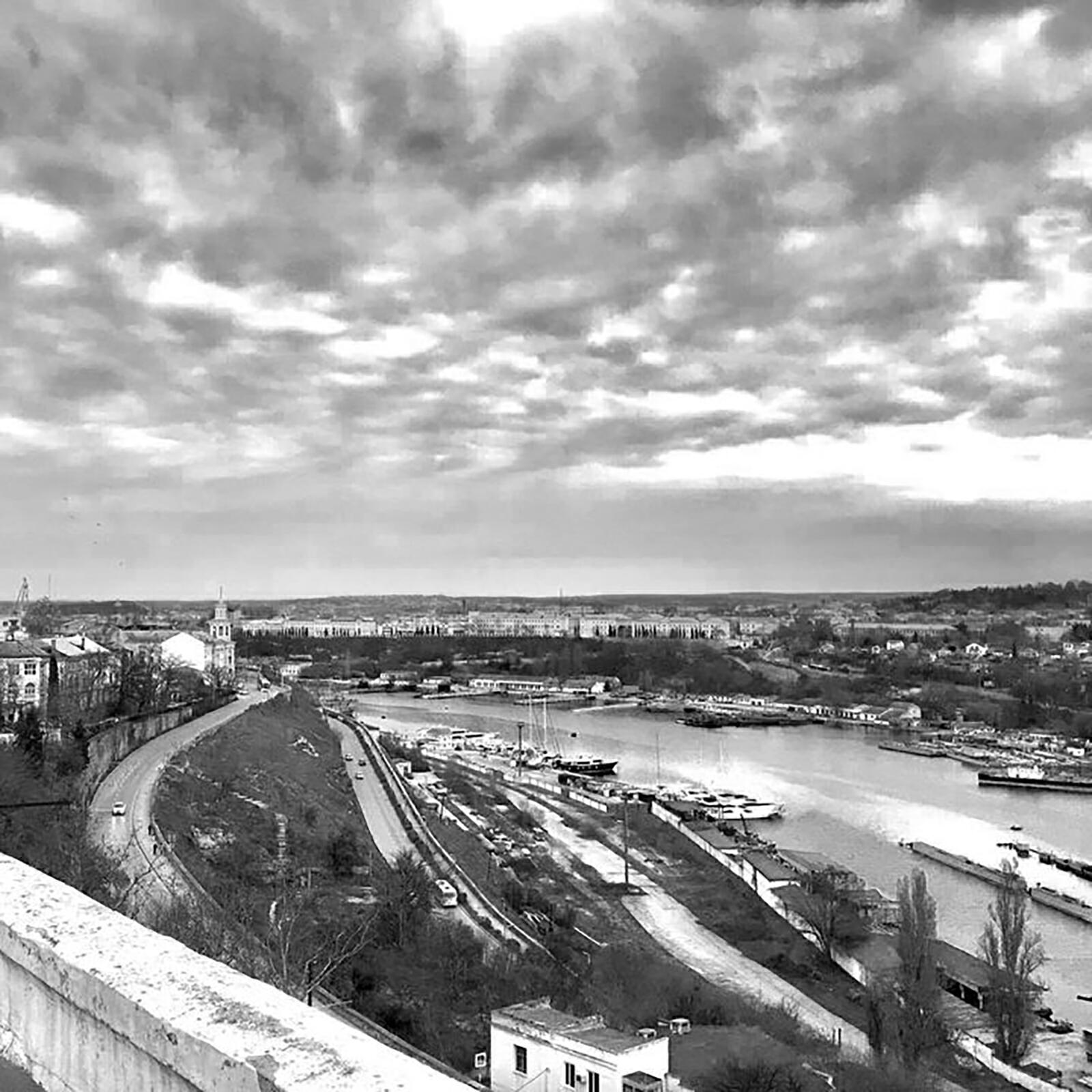 Илья Домбровский