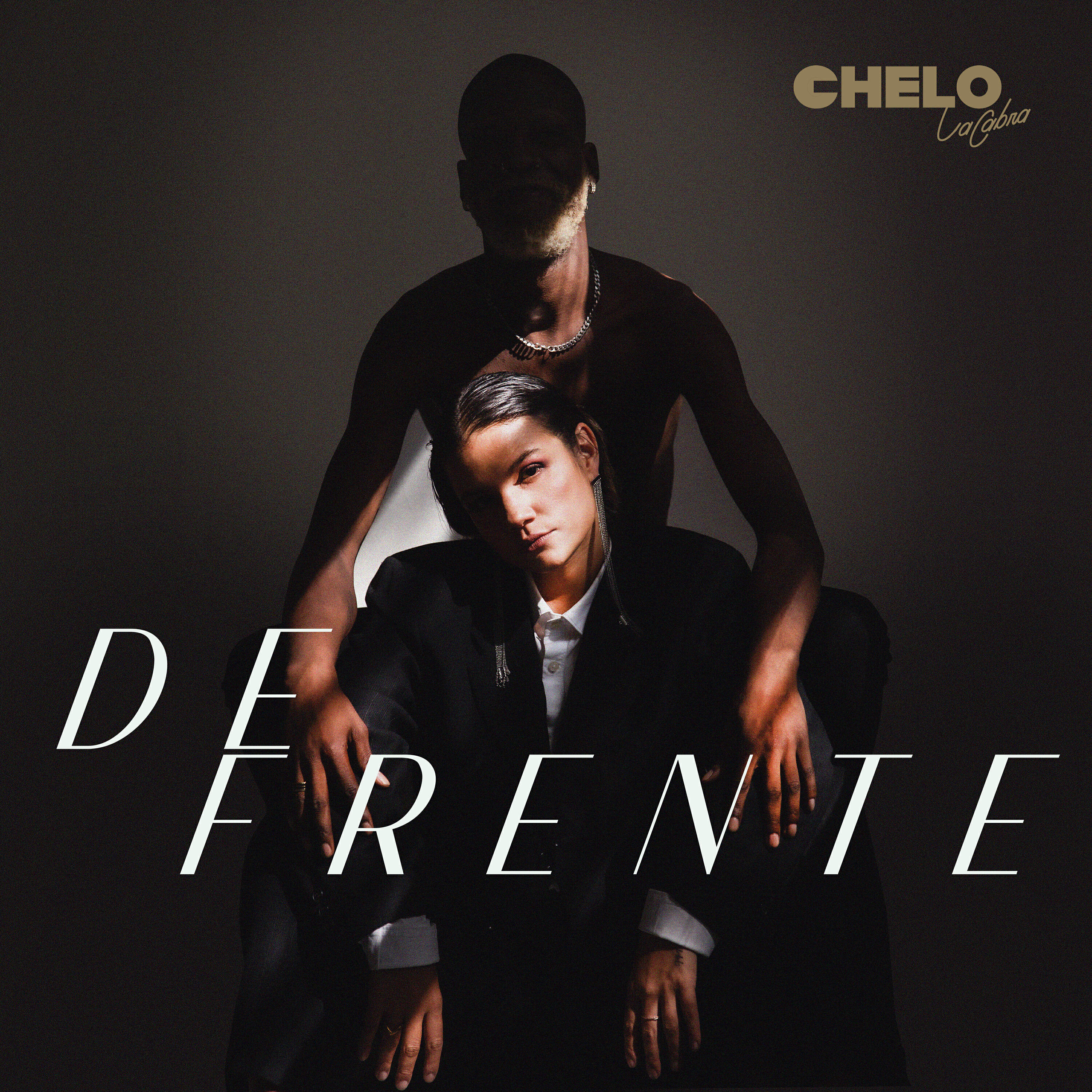 Релиз De Frente
