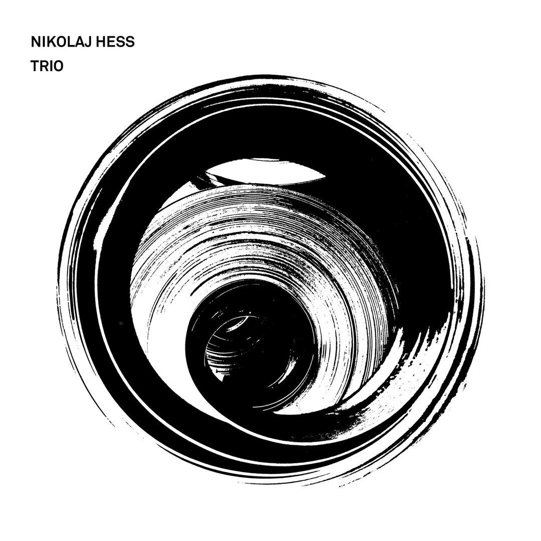 Релиз Nikolaj Hess Trio