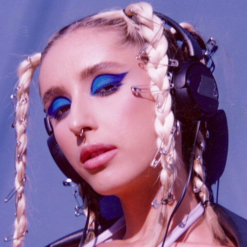 Релиз In My Head