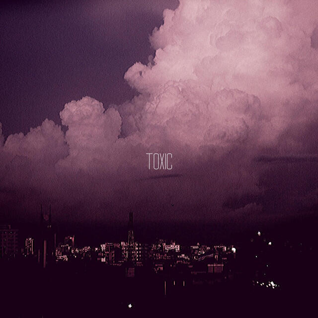 Релиз Toxic