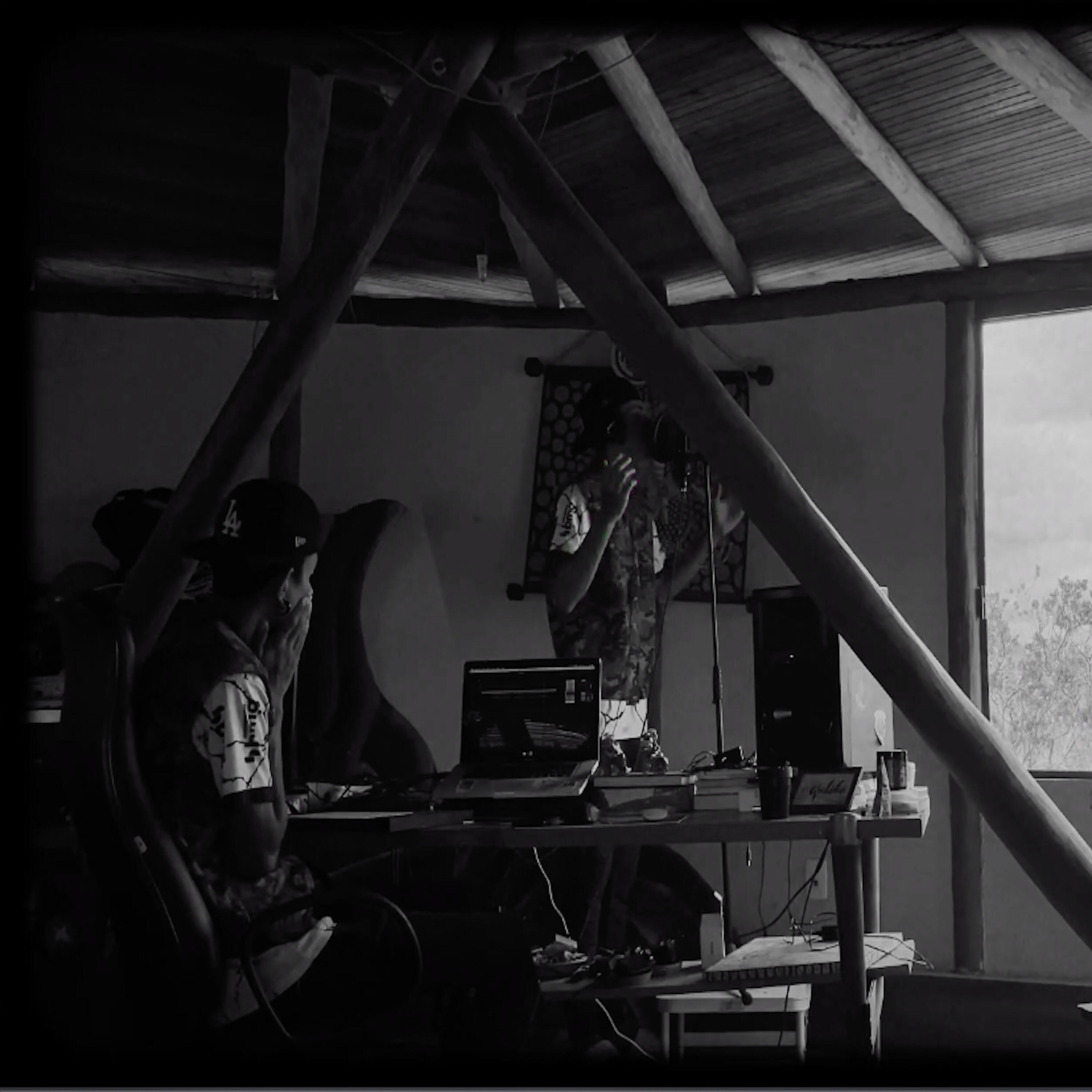 Релиз Xxxpoetry