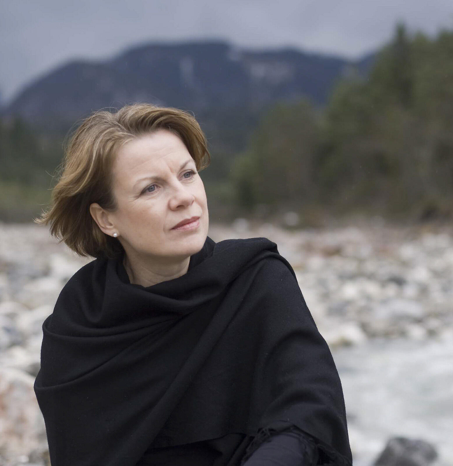 Bernarda Fink все песни в mp3