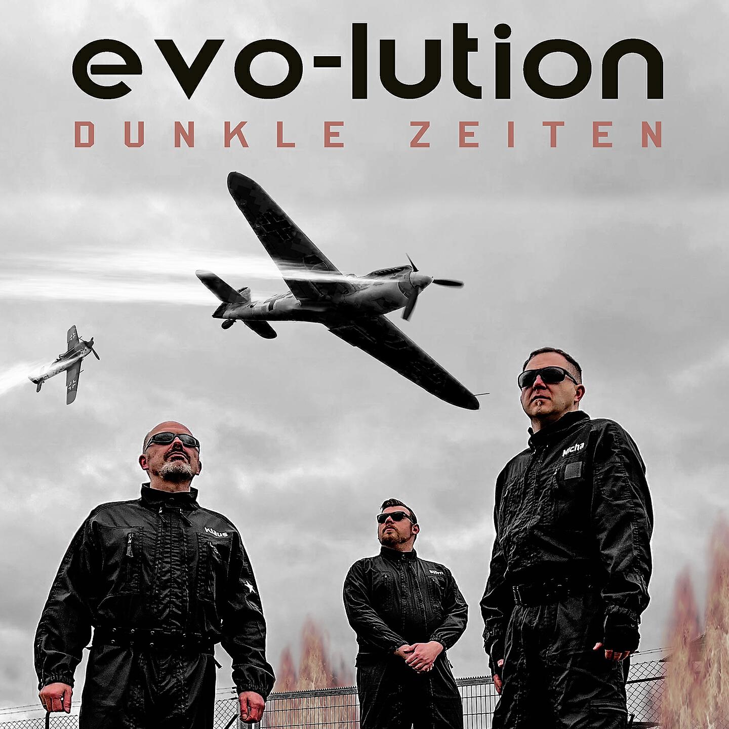 Релиз Dunkle Zeiten