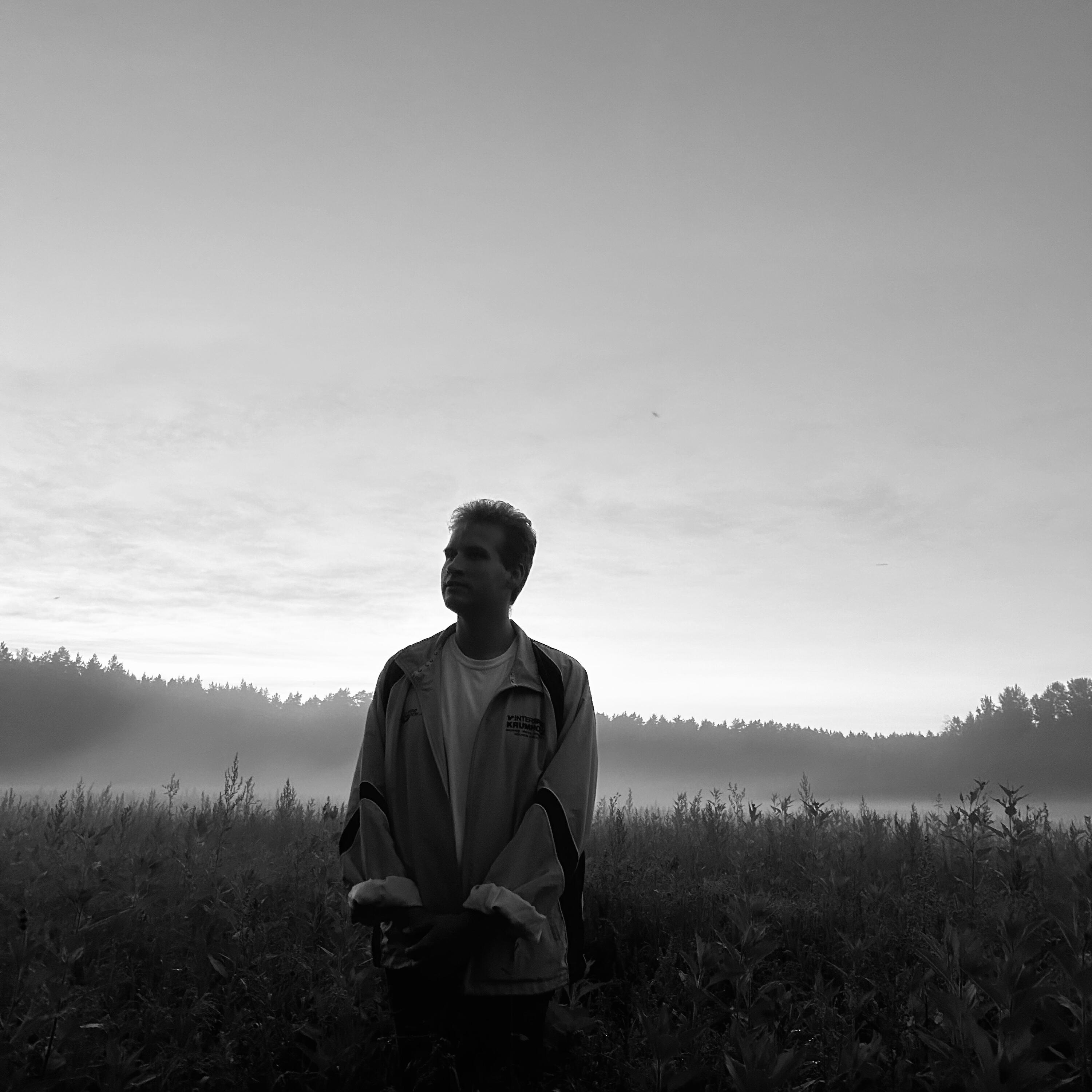 Релиз Somewhere