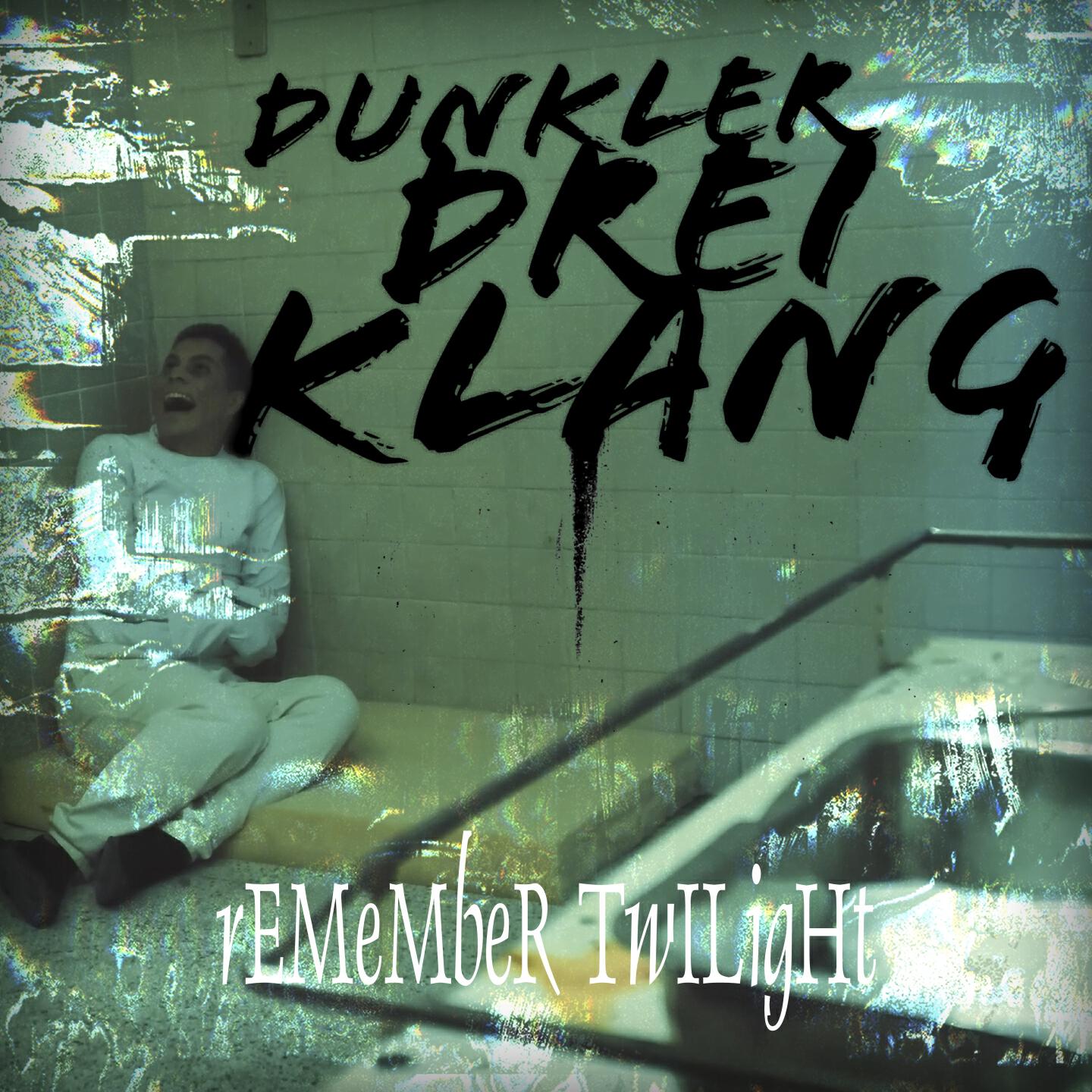 Релиз Dunkler Dreiklang