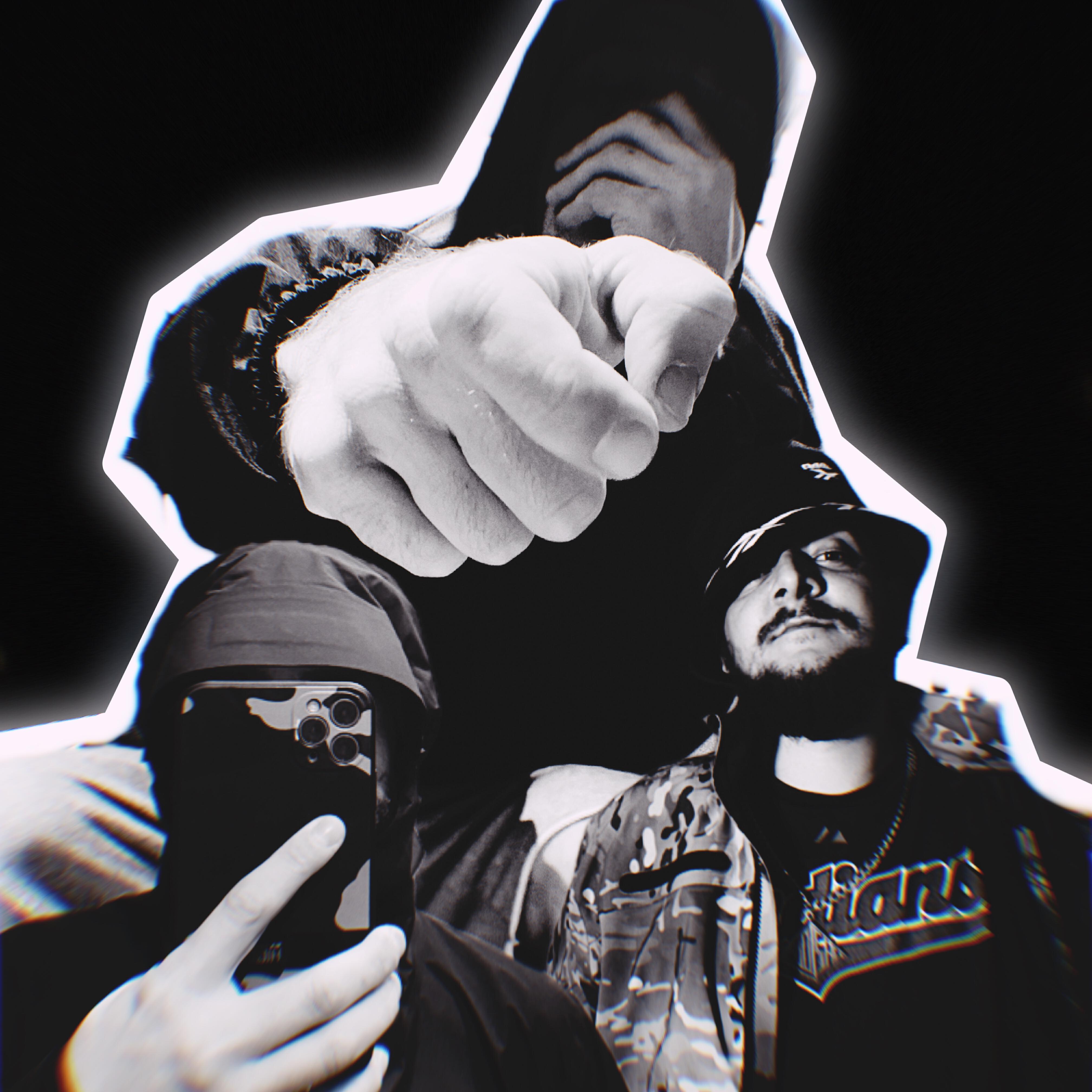 Roman Pears, Zdravko Bodrich, Moishe - Удобно