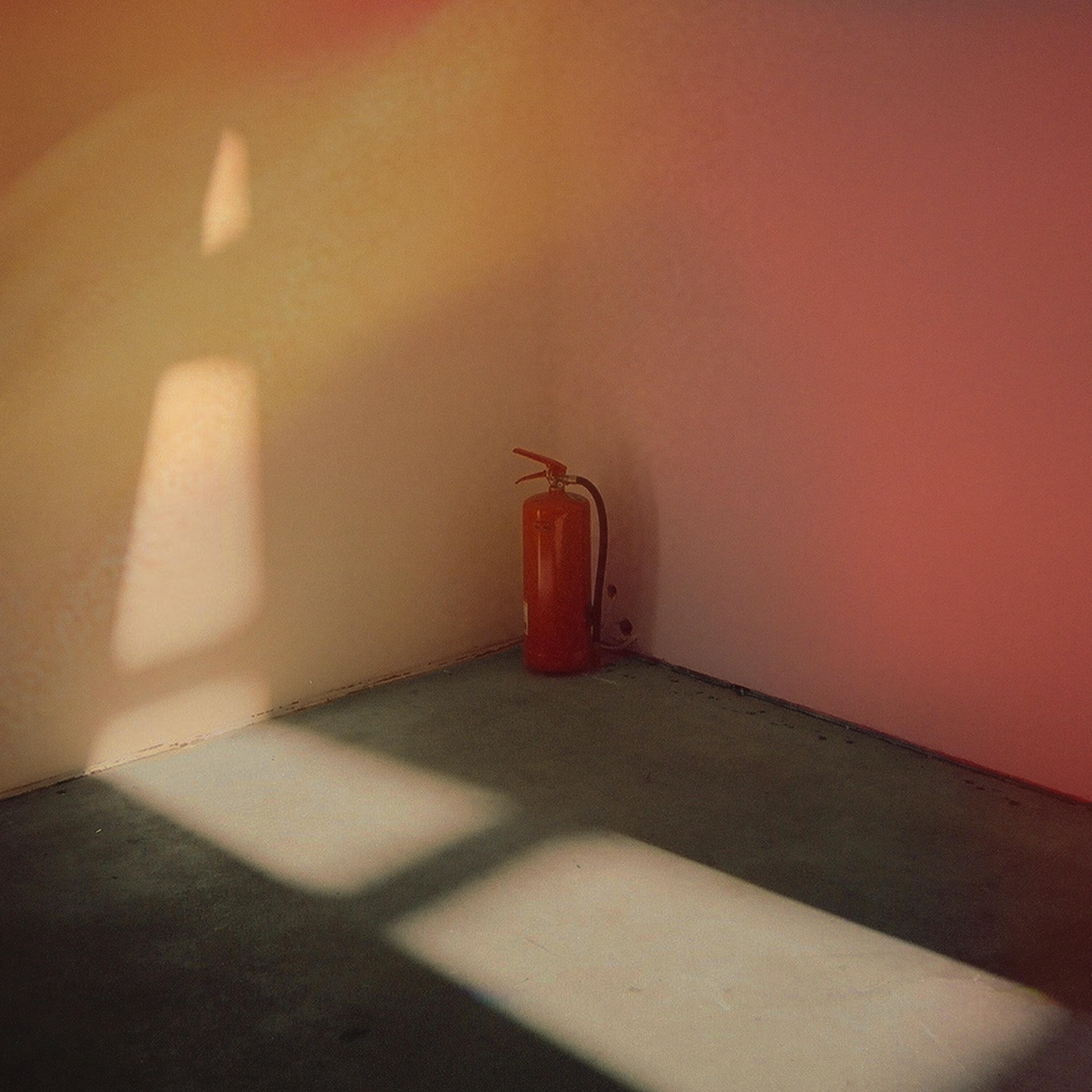 Релиз Can't Let Go