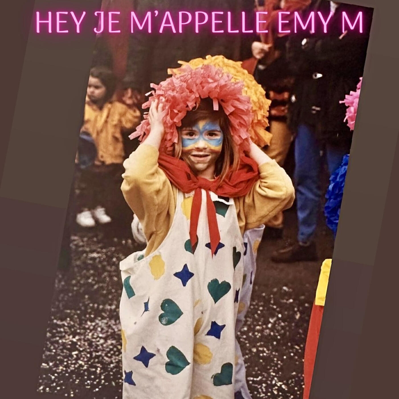 Релиз Hey je m'appelle Emy