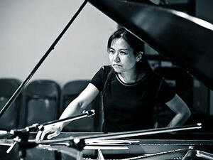 藤井郷子