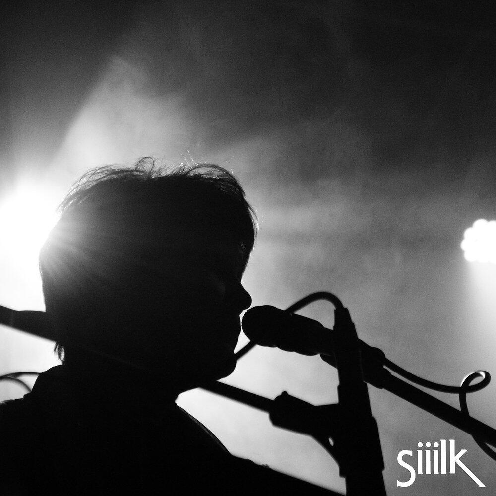 Релиз At Nuits De Fourvière (Live)