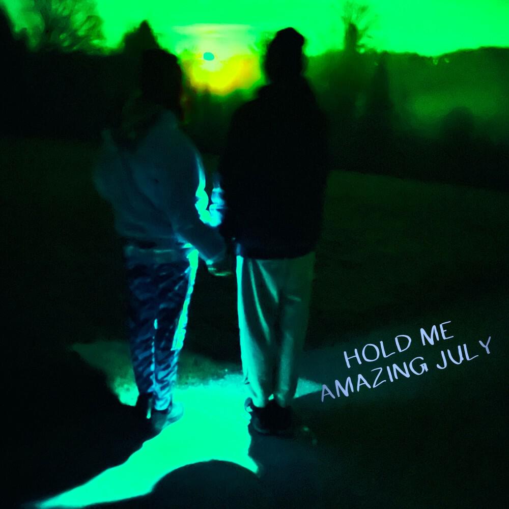 Релиз Hold Me