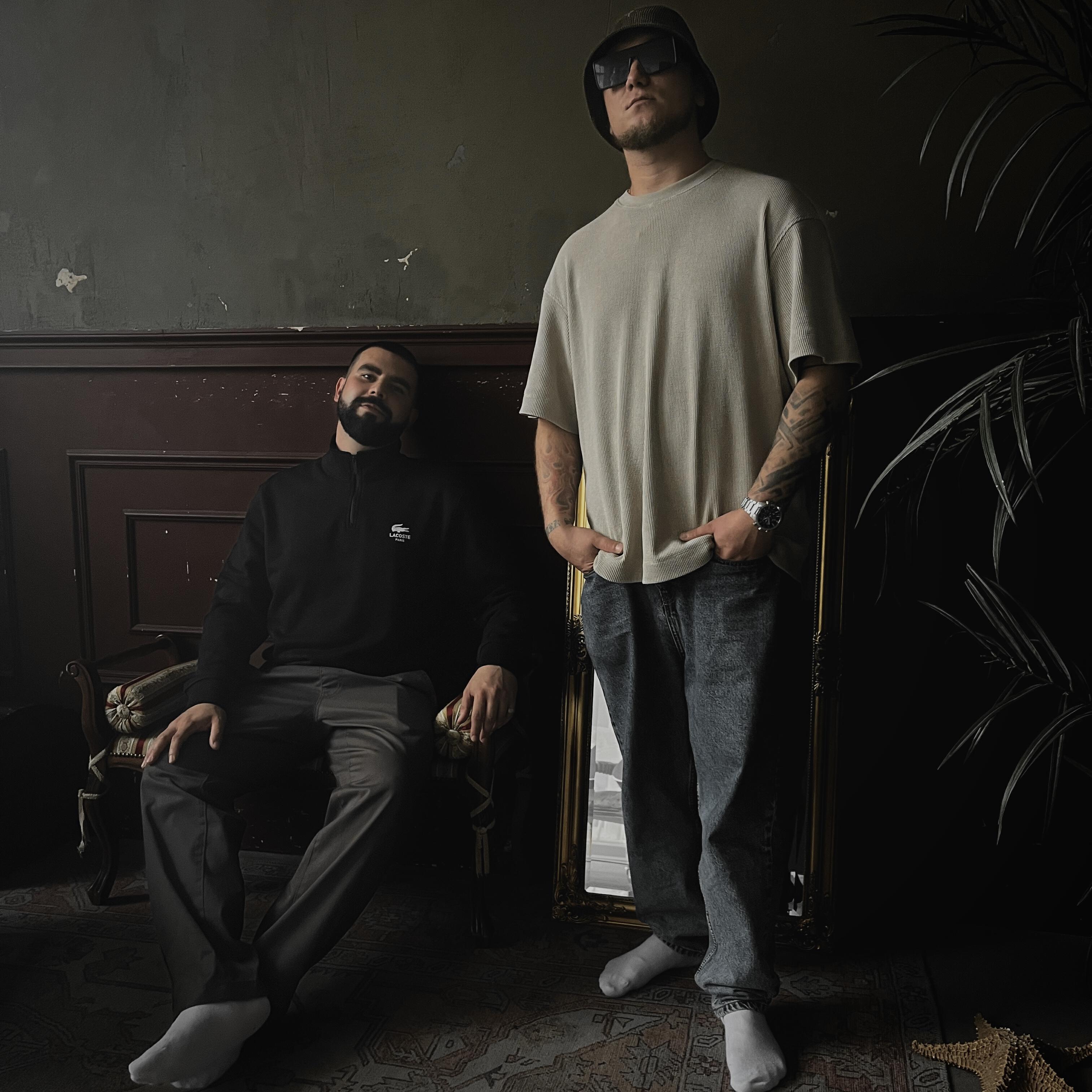 Релиз Мокинбёрд (feat. the Elmo)