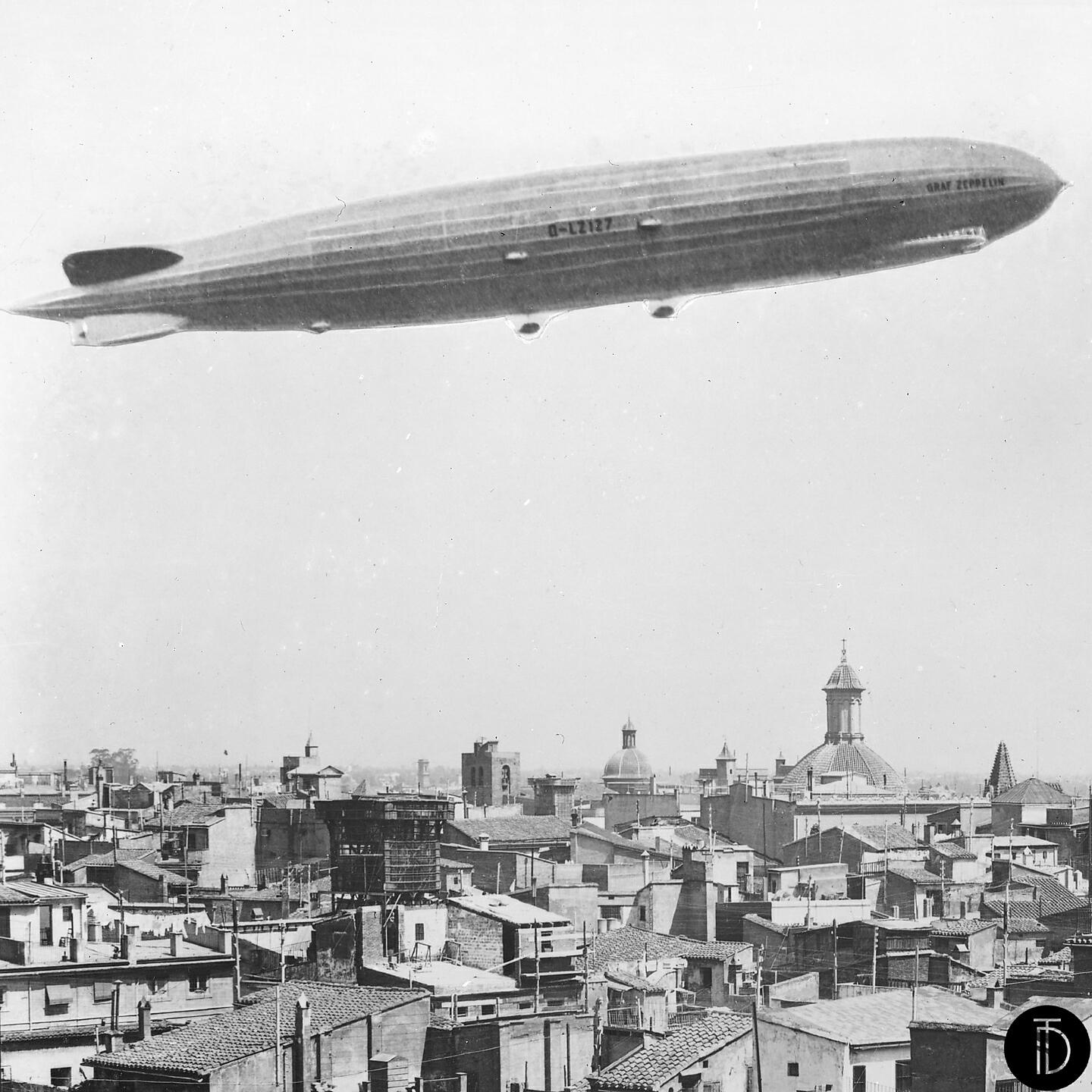 Постер альбома Der Zeppelin