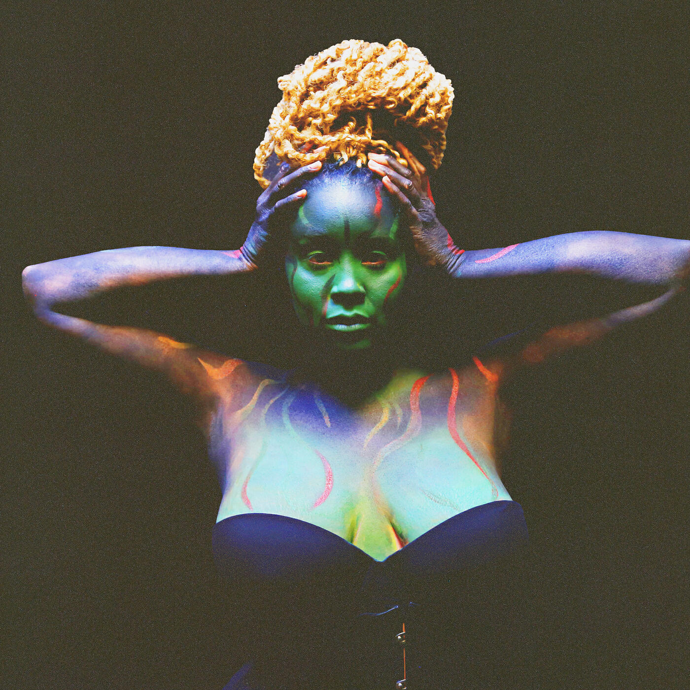 Релиз Bonita Applebum