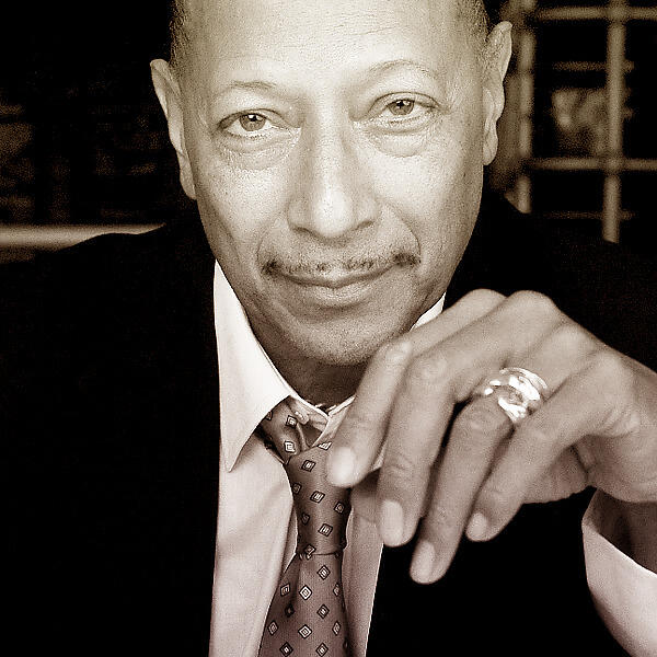 Peter Straker