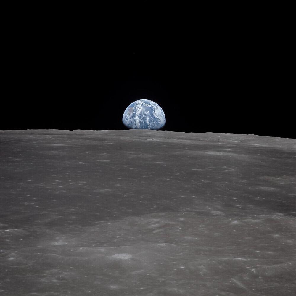 Релиз Voyage sur la Lune.