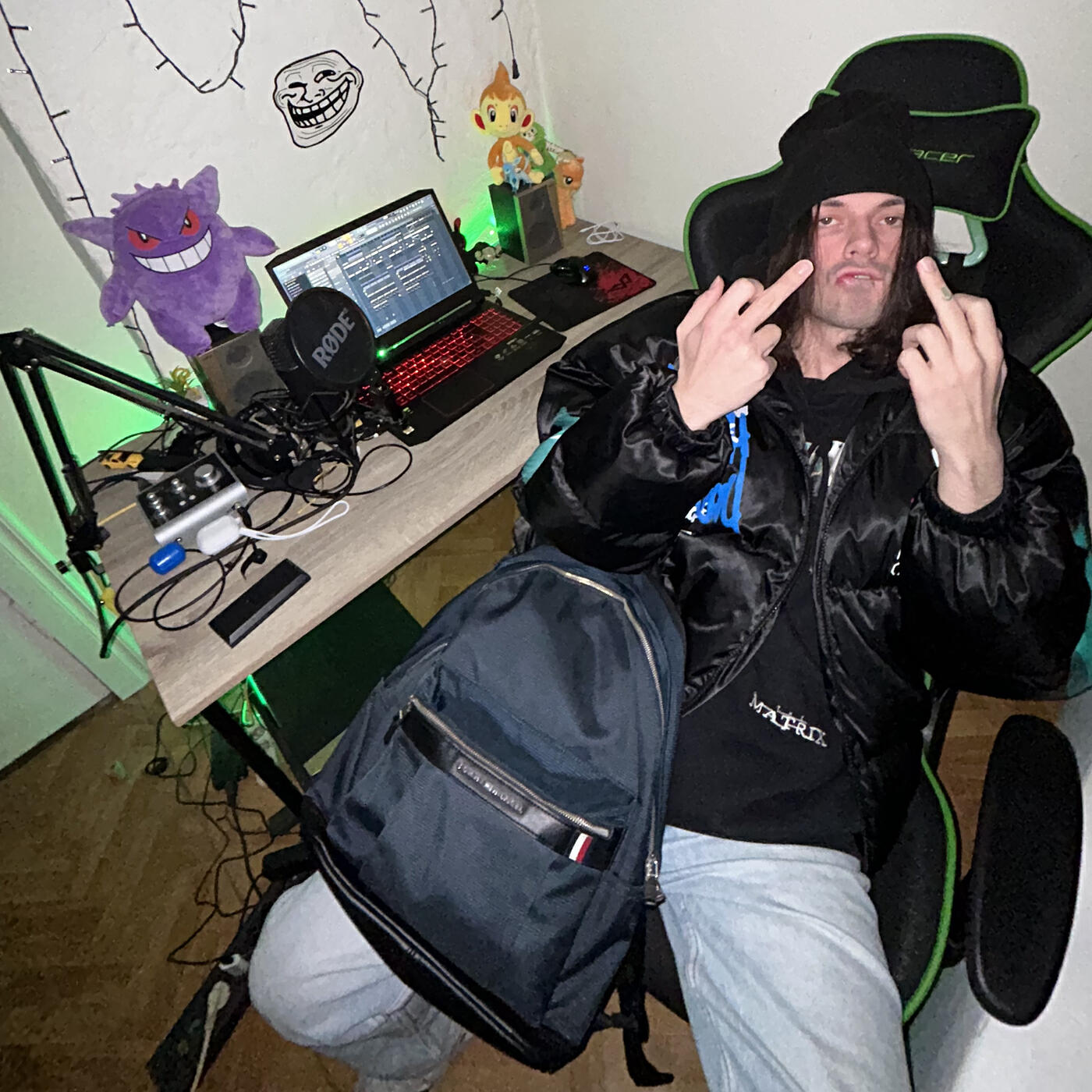 Постер альбома Ee Nado X)