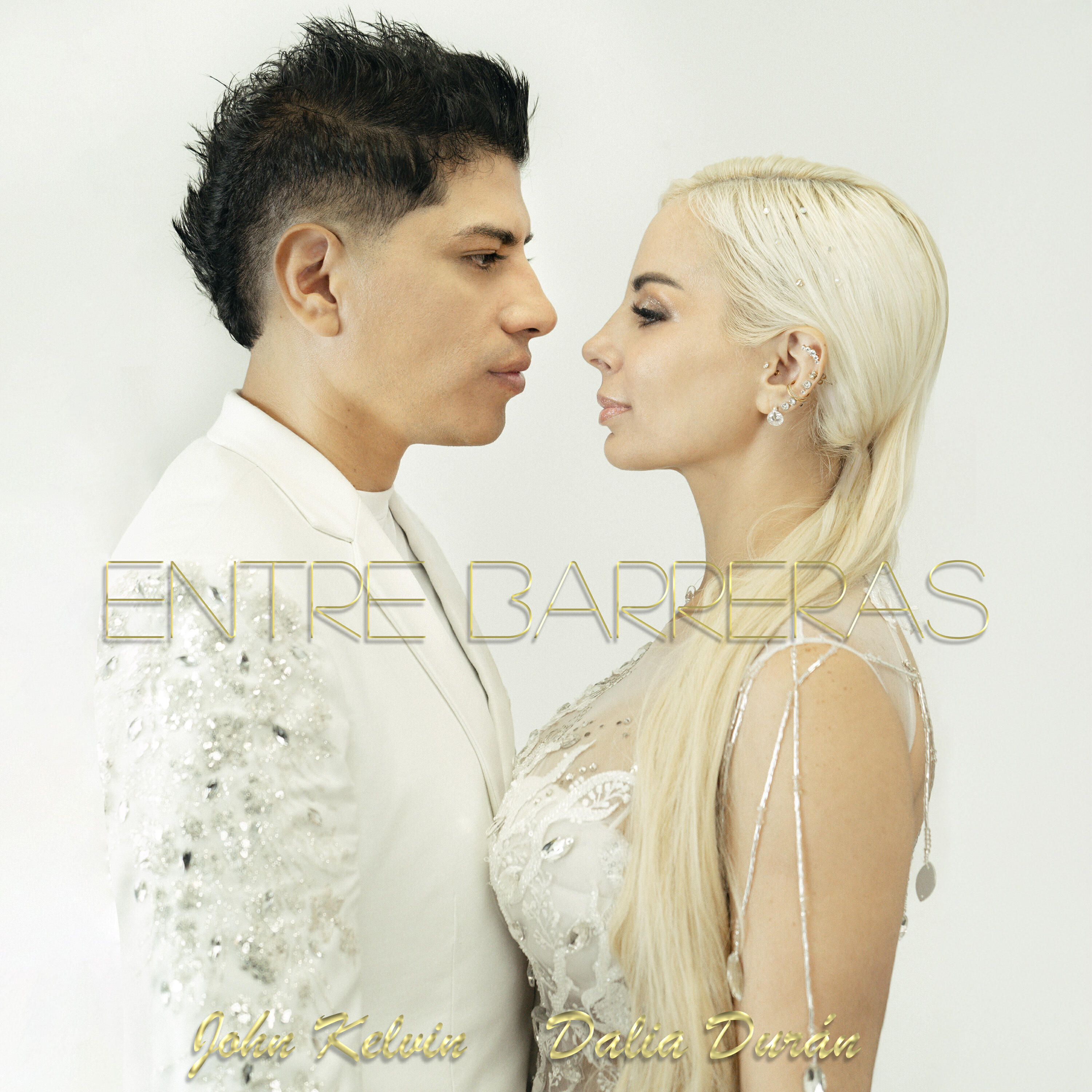 Релиз Entre Barreras