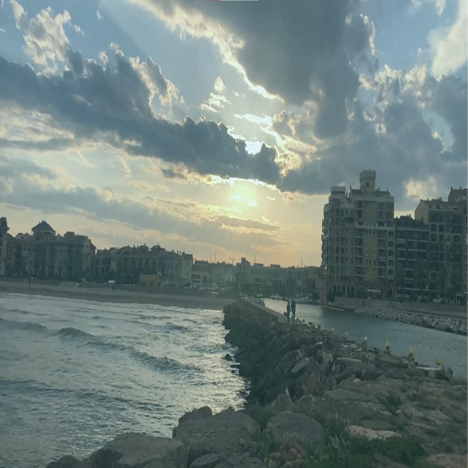 Релиз Una tarde cualquiera de un 20 de mayo cualquiera