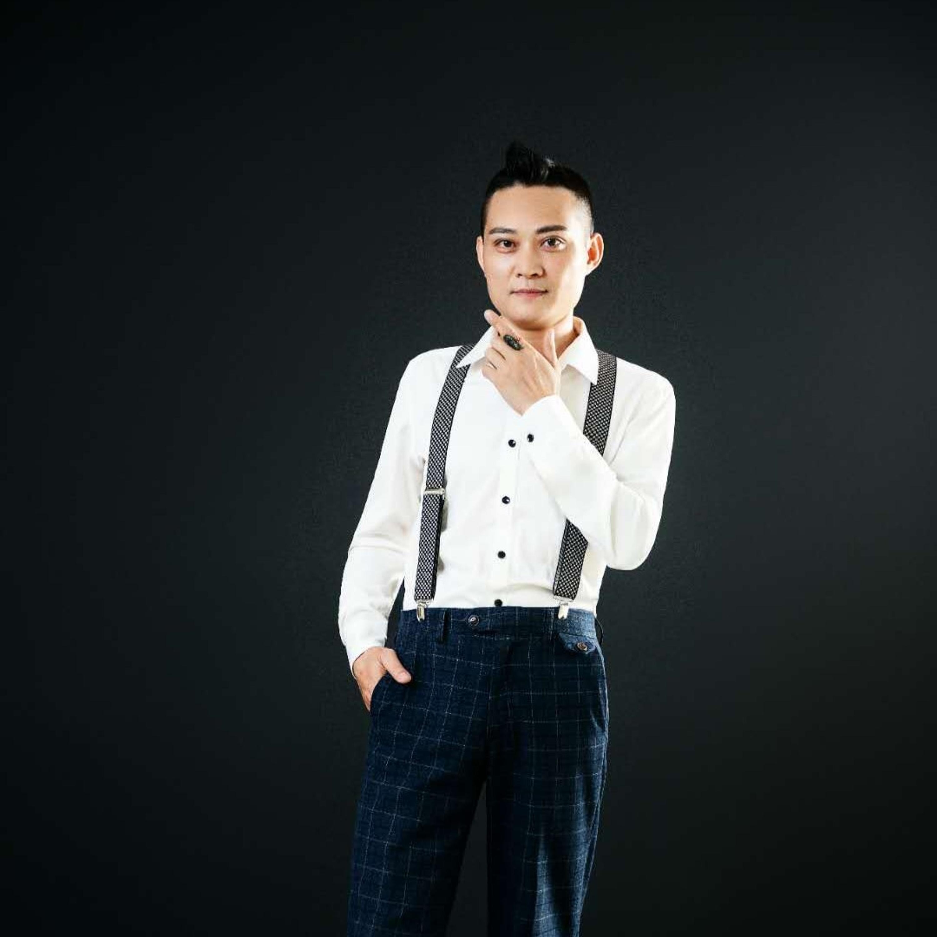 Релиз 哭着笑着退出