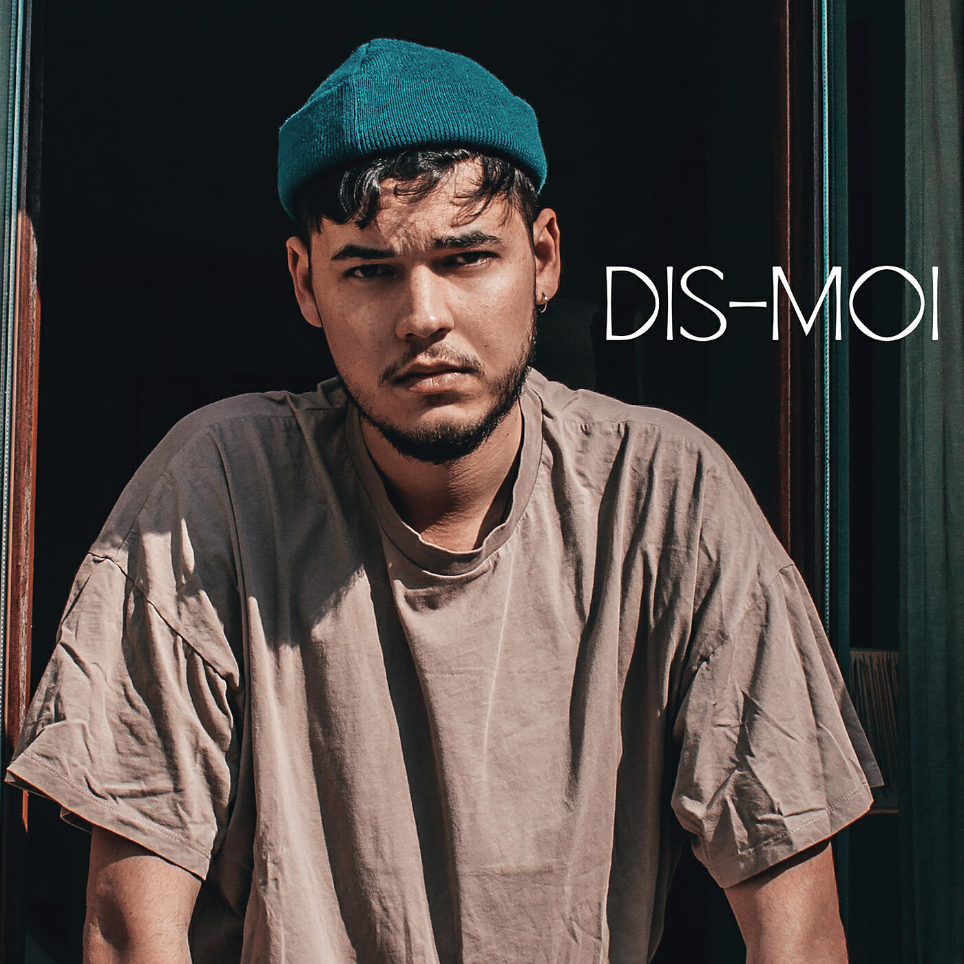 Релиз Dis-moi