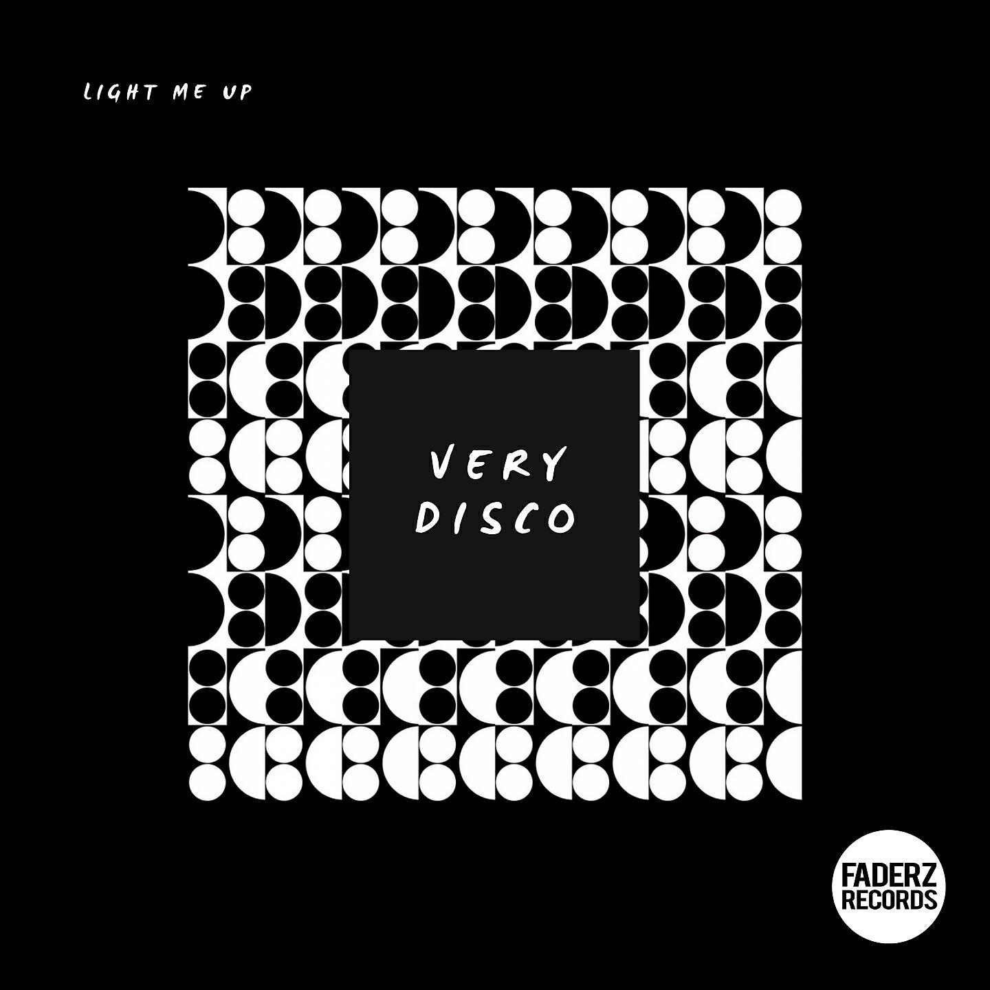 Релиз Light Me Up