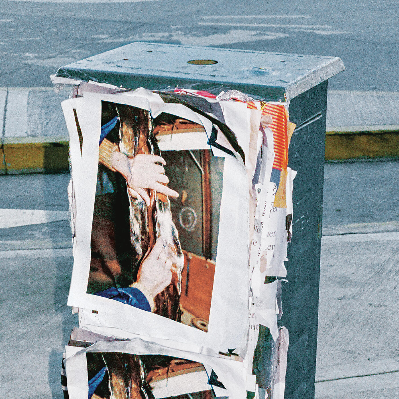 Релиз Discutible