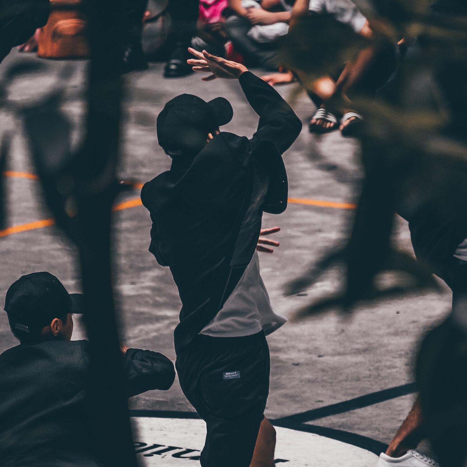 Релиз Artista ou Bandido