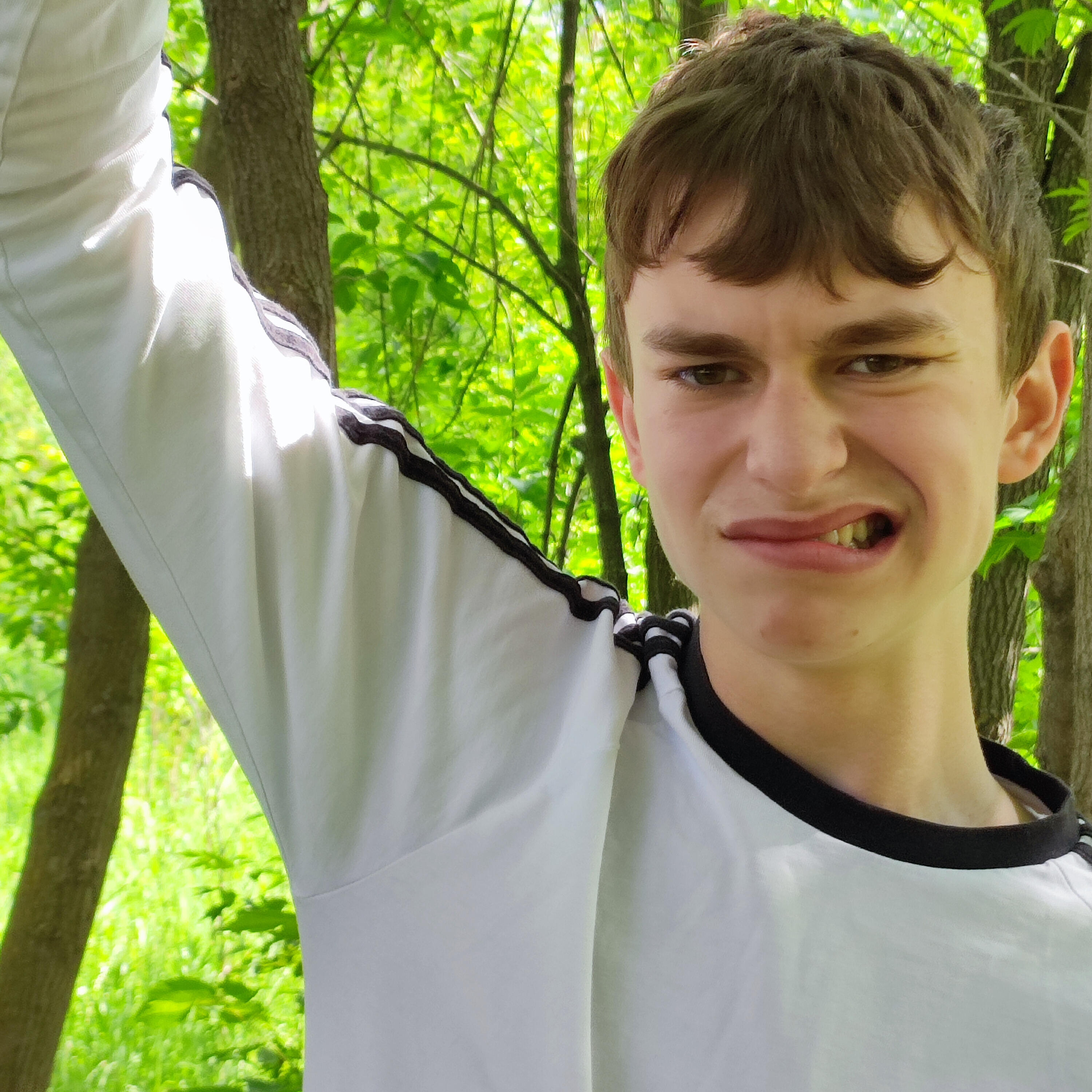 Релиз Запах пота