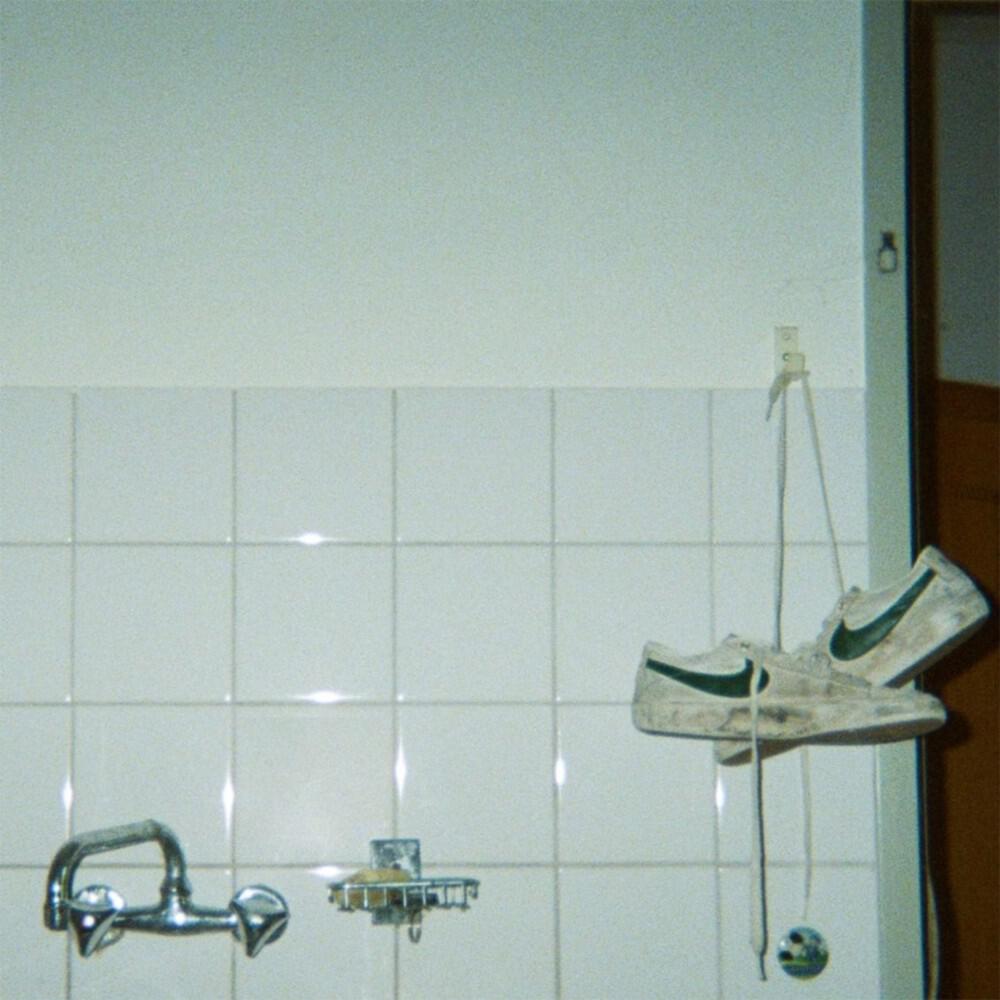 Релиз Kicking Habits