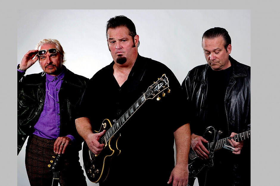 Sultans Of Slide