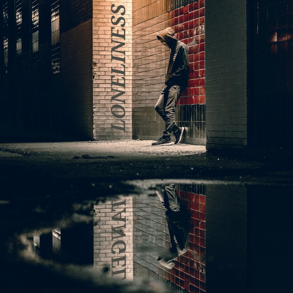 Релиз Loneliness