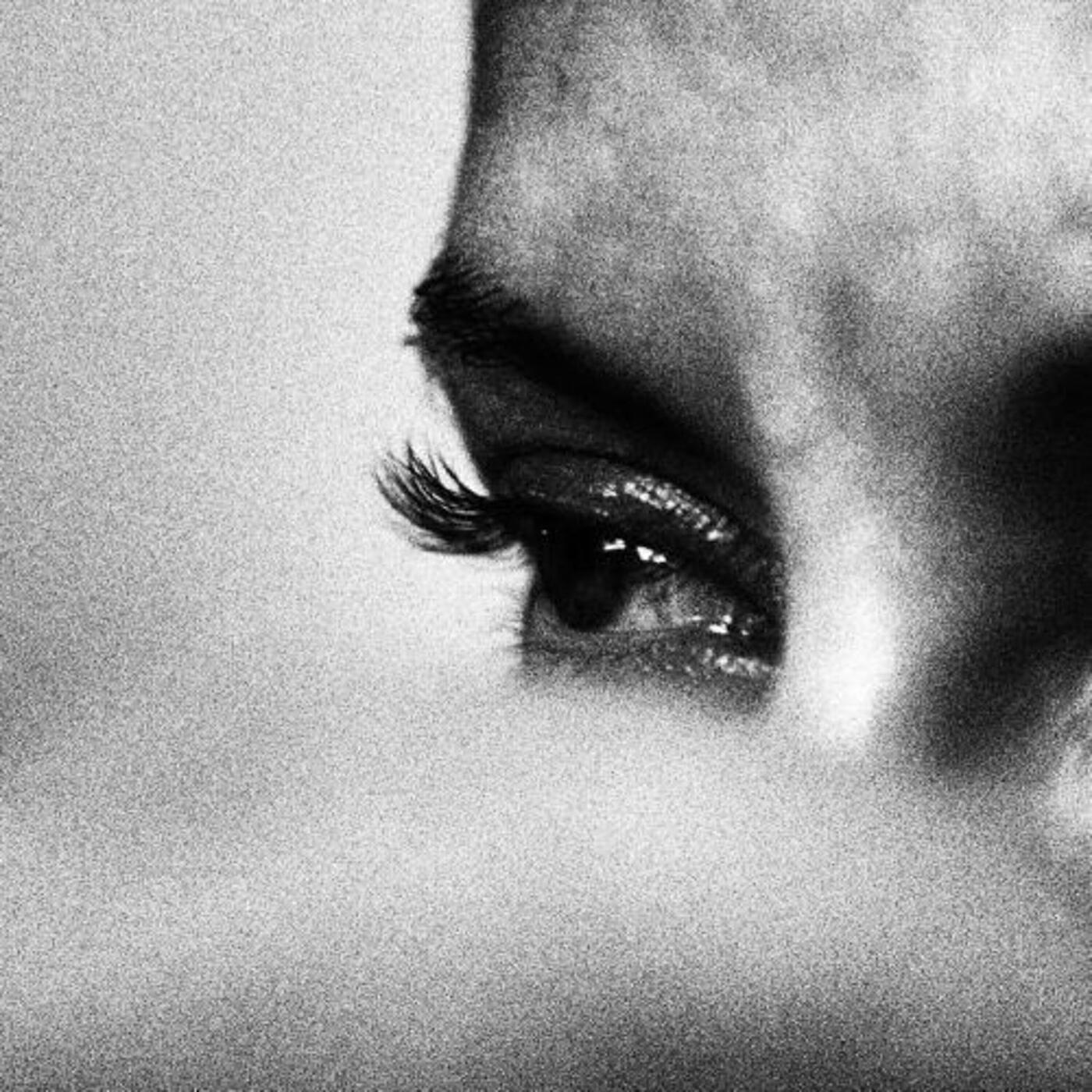 Релиз Eyes